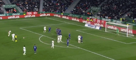 翻牌前范围泄露：你的位置选择已经暴露了一切（翻前范围曝光：你的位置选择已泄露所有信息）